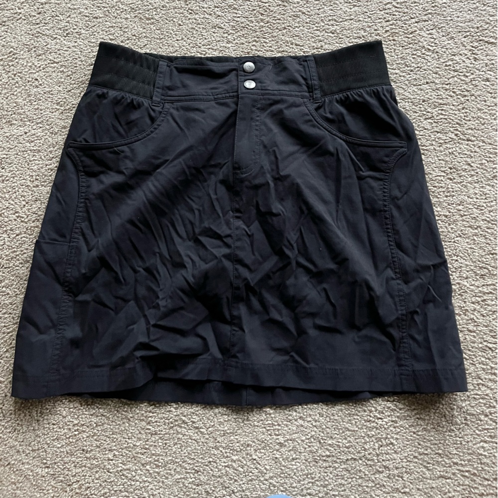 COPY - Title Nine Recycled Clamber 2.0 Skort size 10